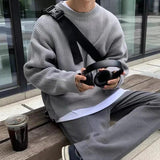 Men’s Solid Color Knitted Sweaters: Essential Autumn Wardrobe