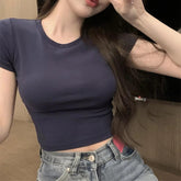 Effortless Women’s Summer Fashion: Y2K Style Crop Top Tee Shirt