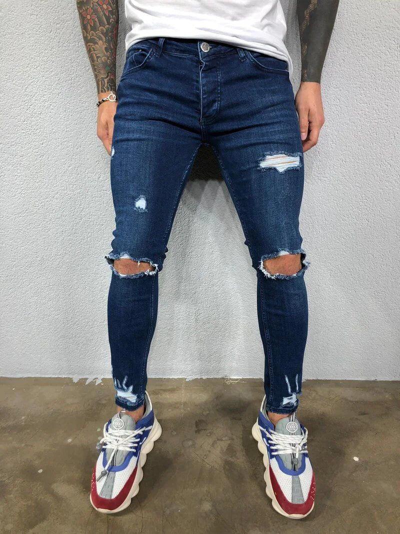 Men’s Ripped Skinny Jeans: Streetwear Style for the Modern Guy