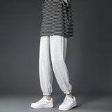 Roguish Harem Sweatpants for Men: Trendy Casual Trousers Ahead!
