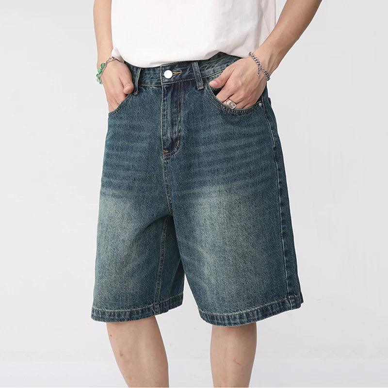 Men’s Retro Denim Shorts: Knee Length Casual Style for Summer!